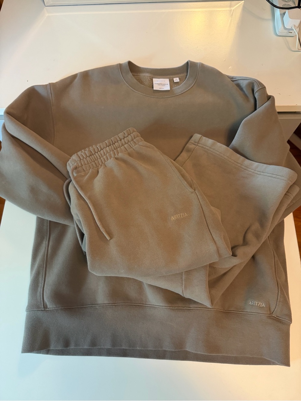 Matching Aritzia Sweatsuit